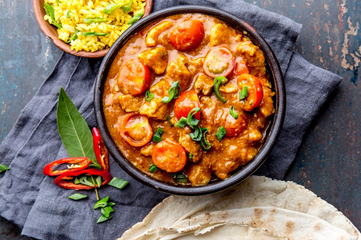 Curry z masłem orzechowym
